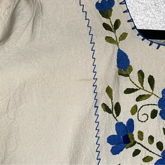 Mexican Embroidered Dress - Picture 7 of 12